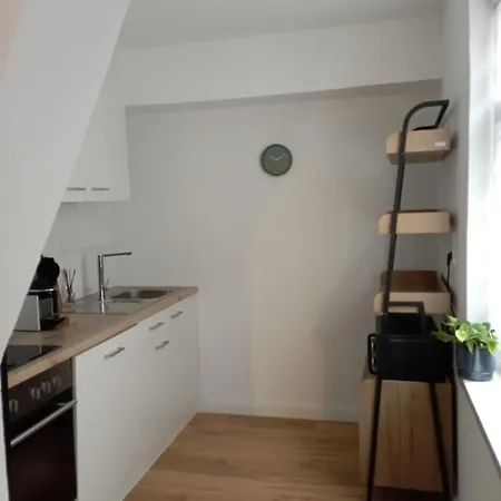 Schenkgasse 4 *